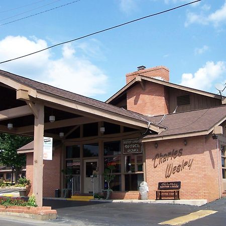 Charles Wesley Motor Lodge Downtown Broken Bow- Hochatown Exteriér fotografie