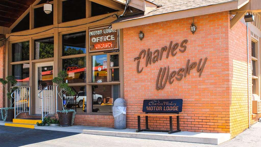 Charles Wesley Motor Lodge Downtown Broken Bow- Hochatown Exteriér fotografie